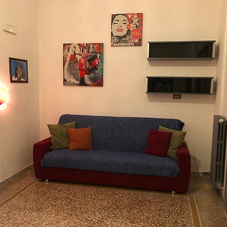 Tarumbo Holiday Intero Appartamento 120 Mq 那不勒斯 外观 照片