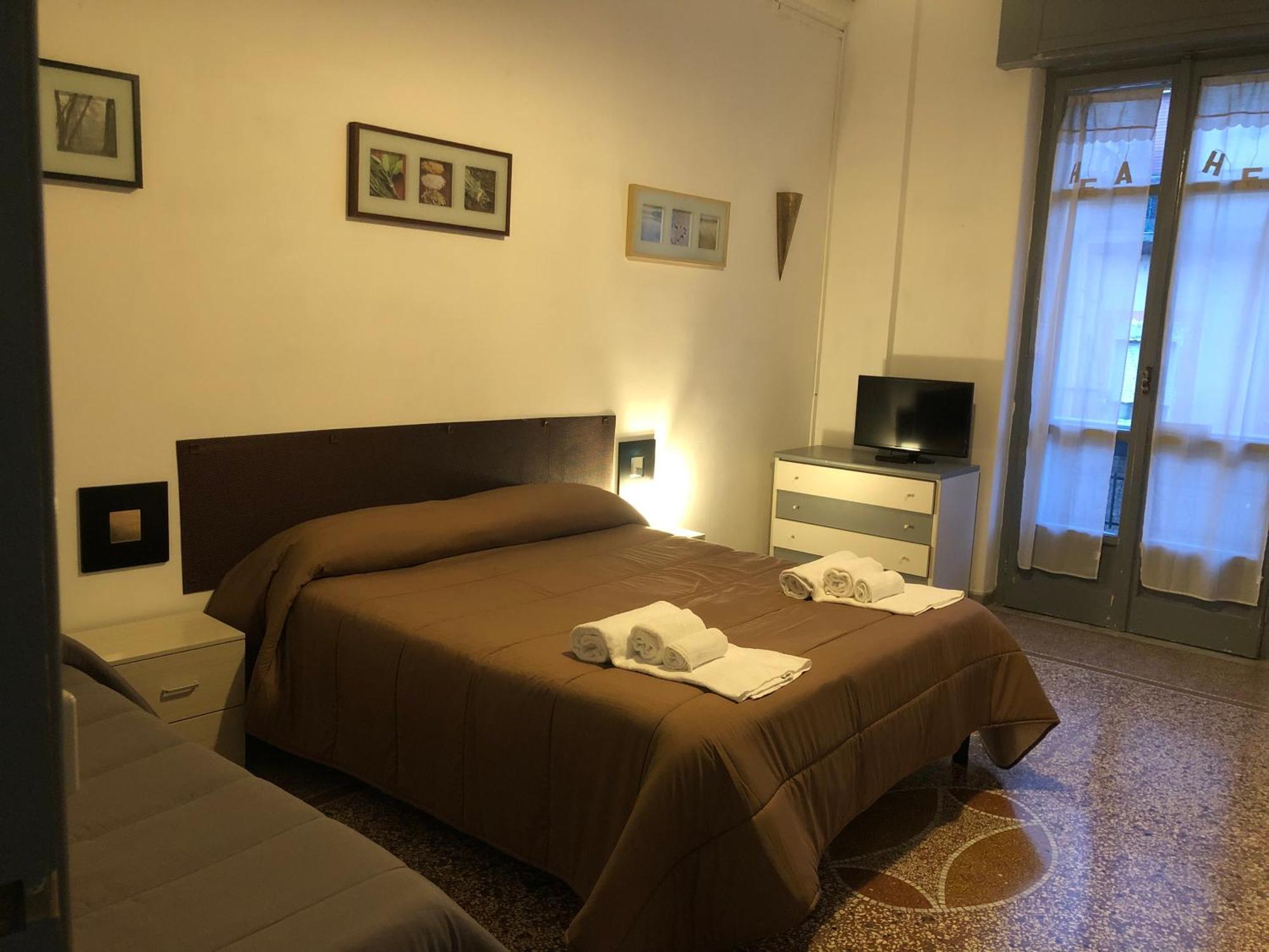 Tarumbo Holiday Intero Appartamento 120 Mq 那不勒斯 外观 照片
