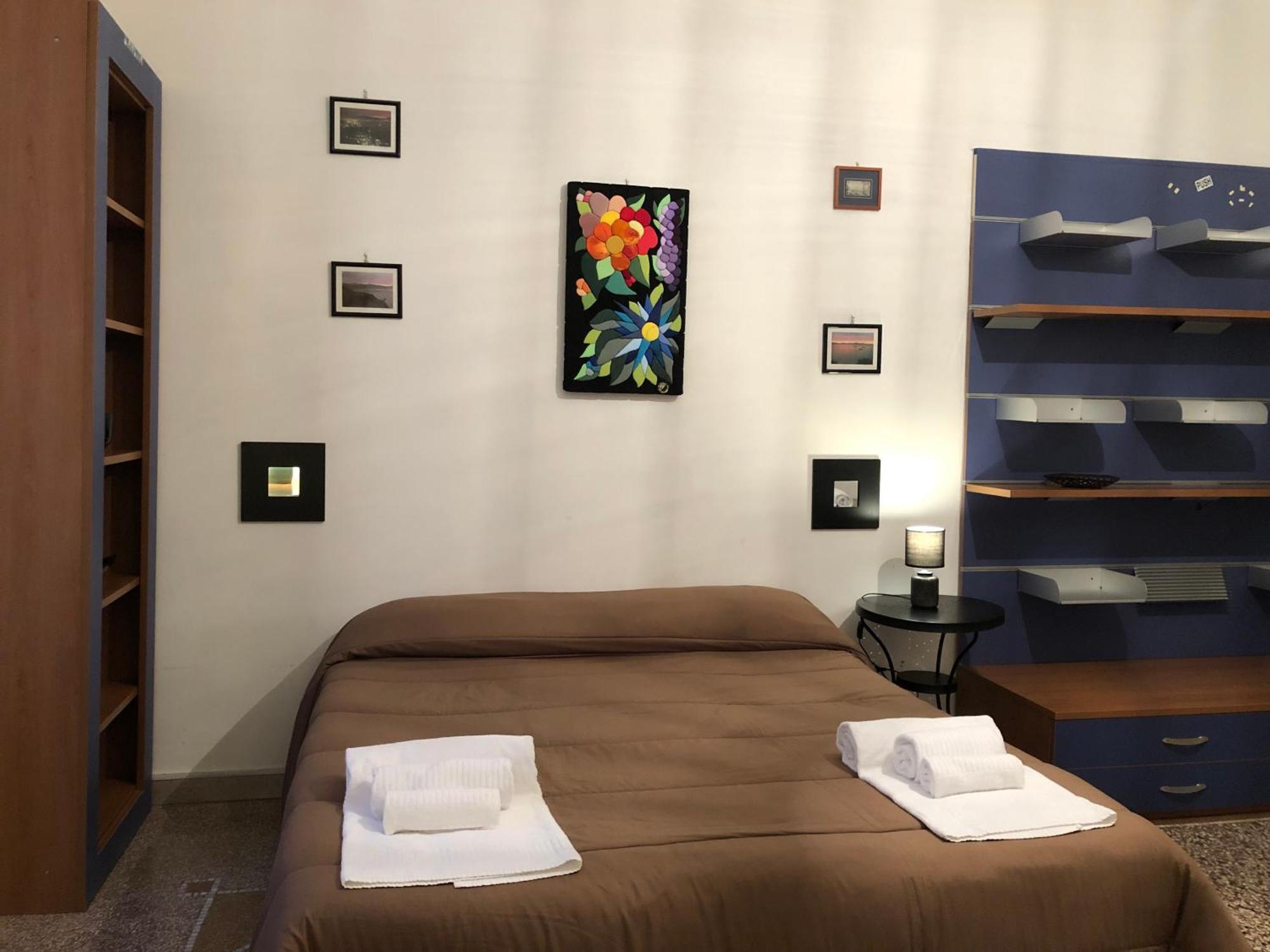 Tarumbo Holiday Intero Appartamento 120 Mq 那不勒斯 外观 照片